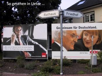 plakat_rathaus-friedhof.jpg (21834 Byte)